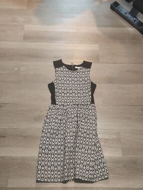 Madewell Black and White Sleeveless Midi Dress